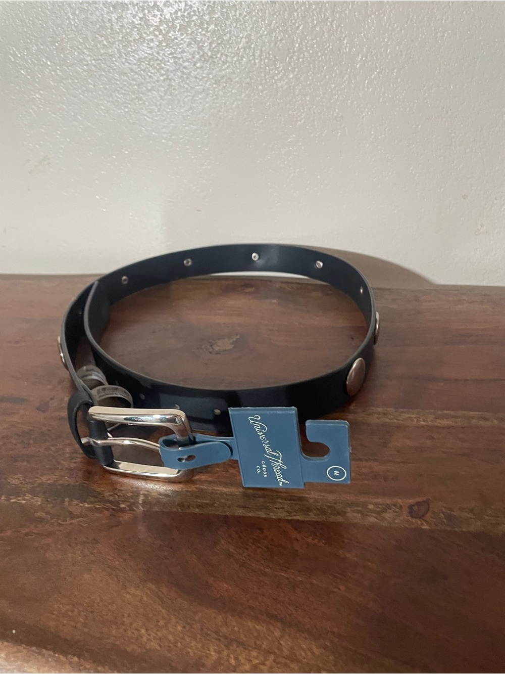 NWT Universal Thread Black Studded Skinny Belt Medium Silver Hardware - Picture 2 of 11